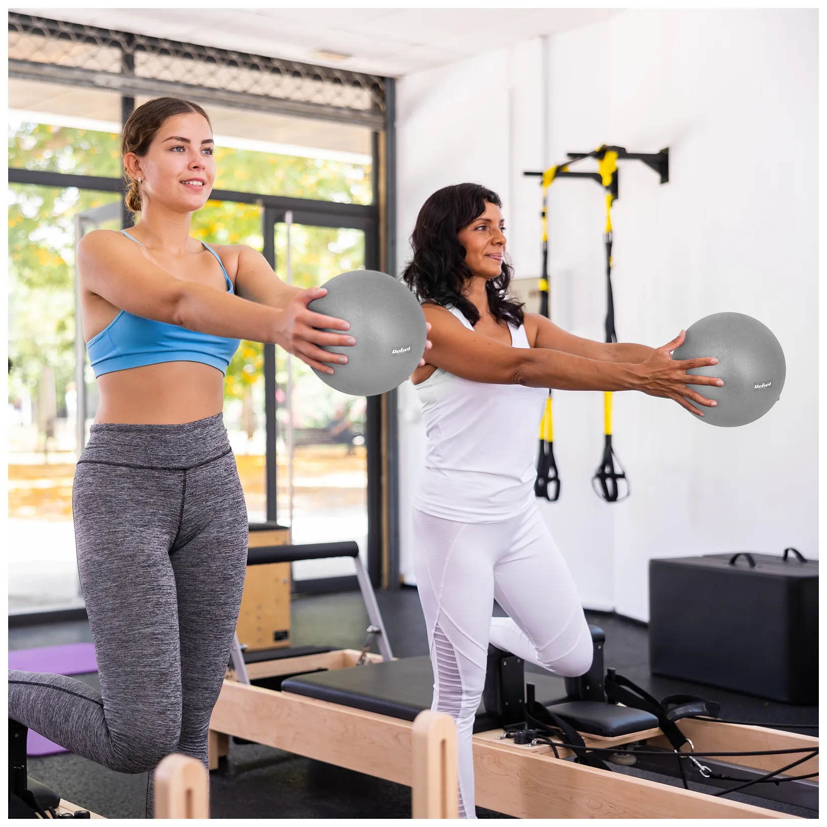 Mini piłka gimnastyczna do pilates rehabilitacyjna 25cm, kolor szary , REBEL ACTIVE - obrazek 6