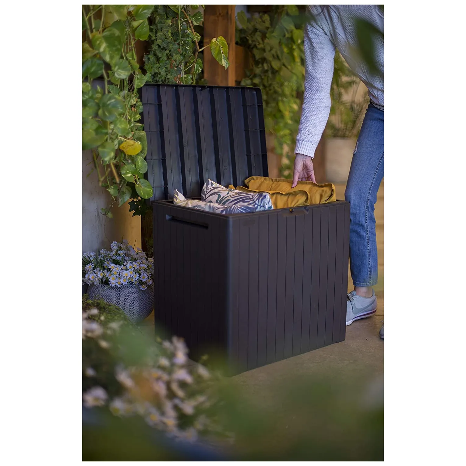 Skrzynia ogrodowa Keter City Storage Box 113L grafitowa - obrazek 2