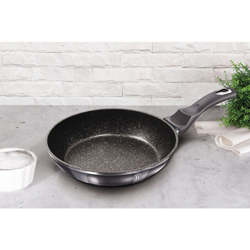 PATELNIA GRANITOWA 30cm BERLINGER HAUS BH-7122 CARBON PRO - obrazek 3