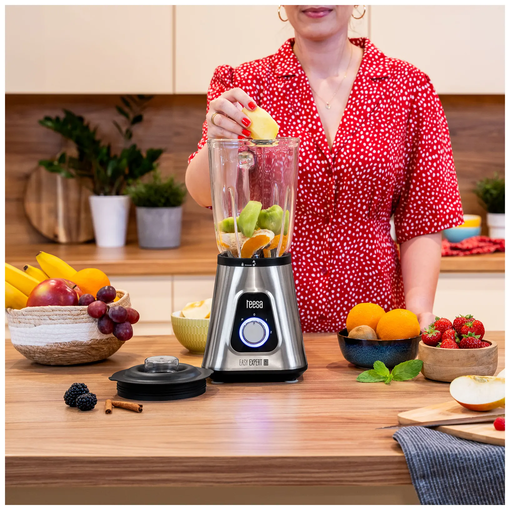 Blender kielichowy EASY EXPERT GO 1300W , szklany kielich 1,5L + kubek podróżny 600 ml - obrazek 8