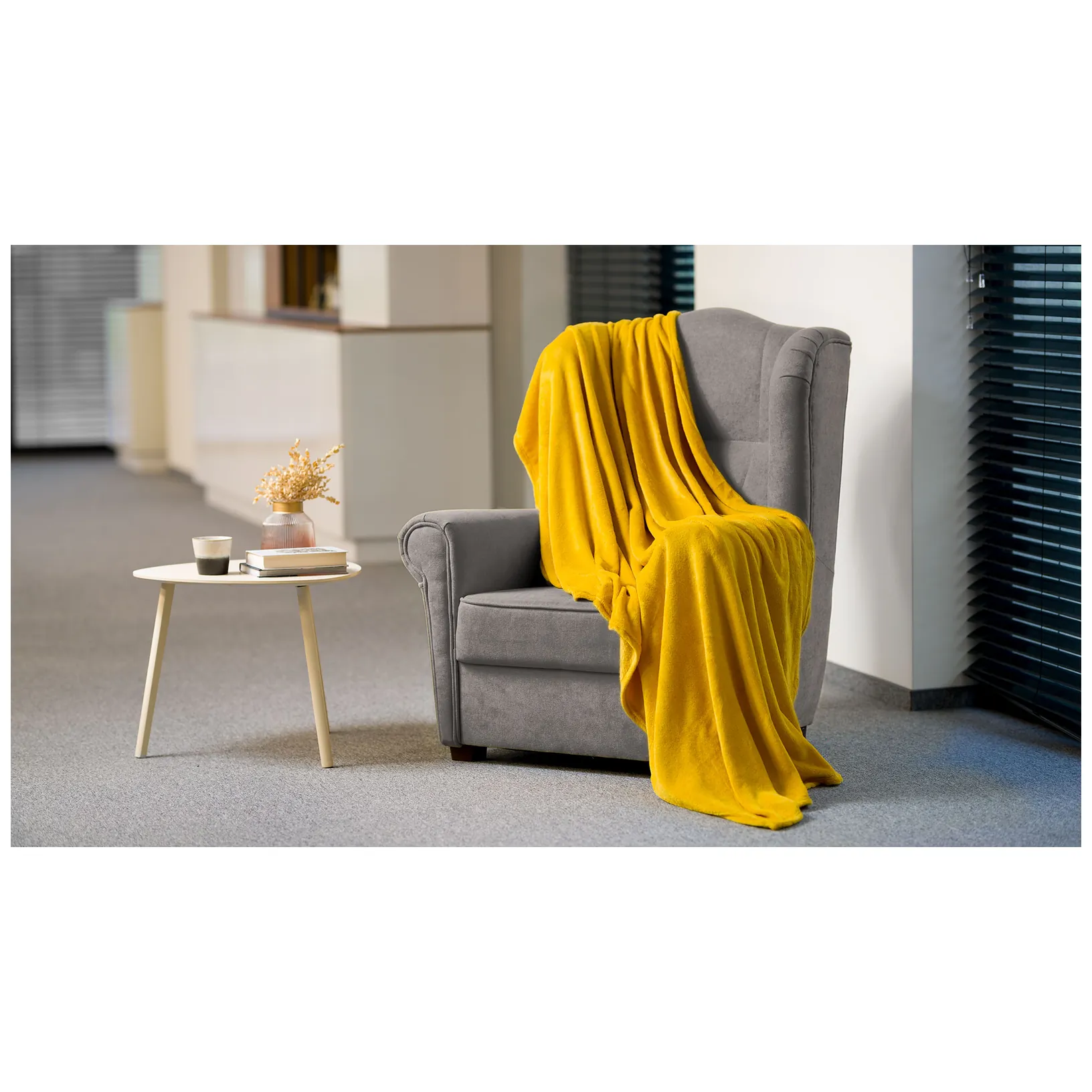Koc polarowy 150x200 cm TEESA - żółty - obrazek 6