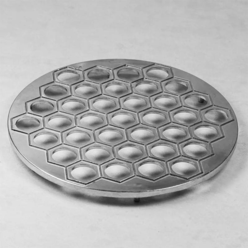 FORMA WYKRAWACZ DO PIEROGÓW USZEK PIELMIENI KINGHOFF KH-1609 - obrazek 6